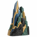 Escultura Decorativa Abstracta de Montaña en Azul, Verde, Dorado y Negro